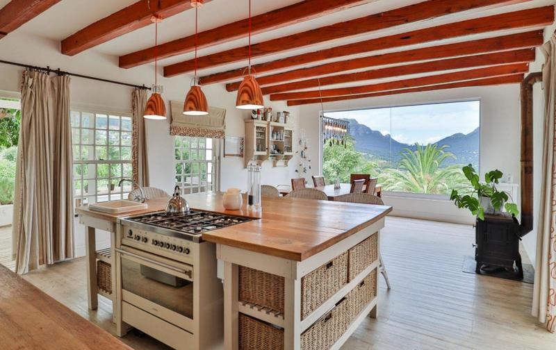 5 Bedroom Property for Sale in Hout Bay Western Cape